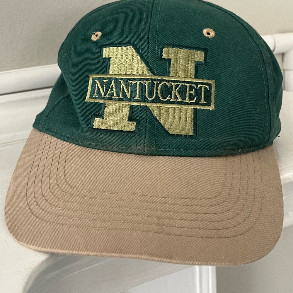 Nantucket "N" beige and green logo baseball cap